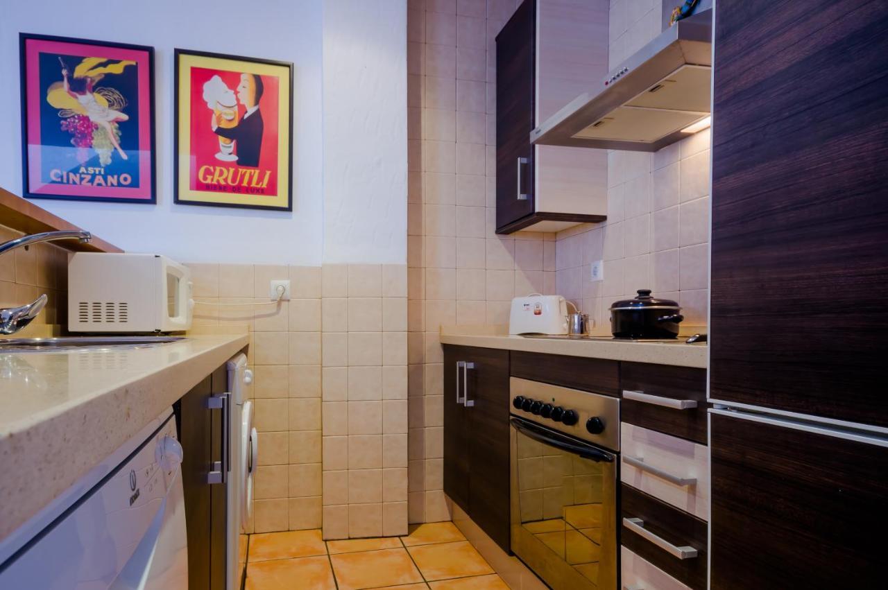 Apartamentos Mas Conil โกนิล เด ลาฟรอนเตรา ภายนอก รูปภาพ