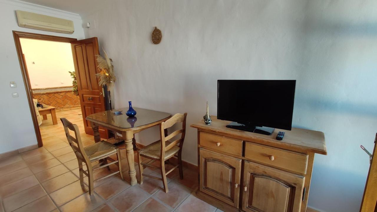 Apartamentos Mas Conil โกนิล เด ลาฟรอนเตรา ภายนอก รูปภาพ