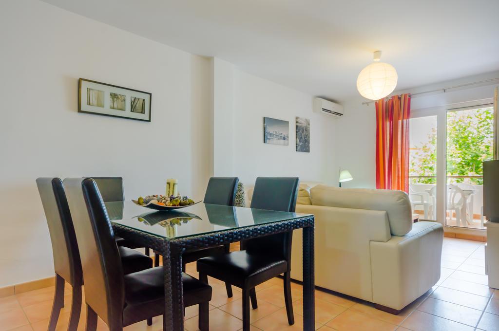 Apartamentos Mas Conil โกนิล เด ลาฟรอนเตรา ห้อง รูปภาพ